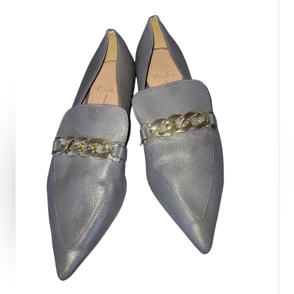 Linea Paolo Women's Gray Faux Leather Pointed Toes Loafers Goldtone Chain 9